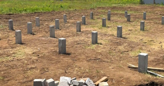 Фундамент на забивных жб сваях под ключ в Мегионе - фундамент из забивных железобетонных свай цена от 3126 руб/м2